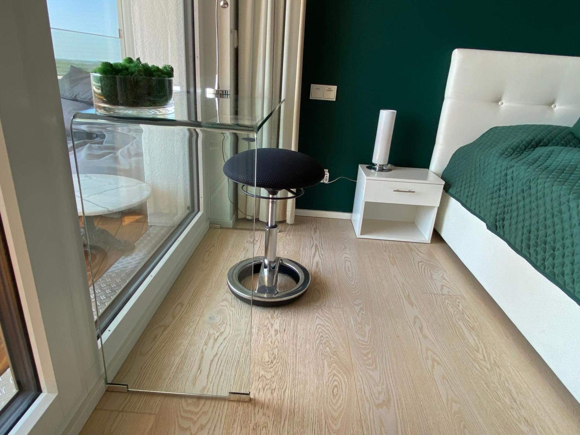 Alpen-Panorama Suite - Einzigartige Privatsuite Hoch Ueber Muenchen, 12Tes Og, Alpenblick, Loggia, Whirlpool, 15 Minuten Zum Zentrum, Ruhe Und Erholung In Der Stadt Muenchen Fuer Privat Und Geschaeftlich Reisende Экстерьер фото