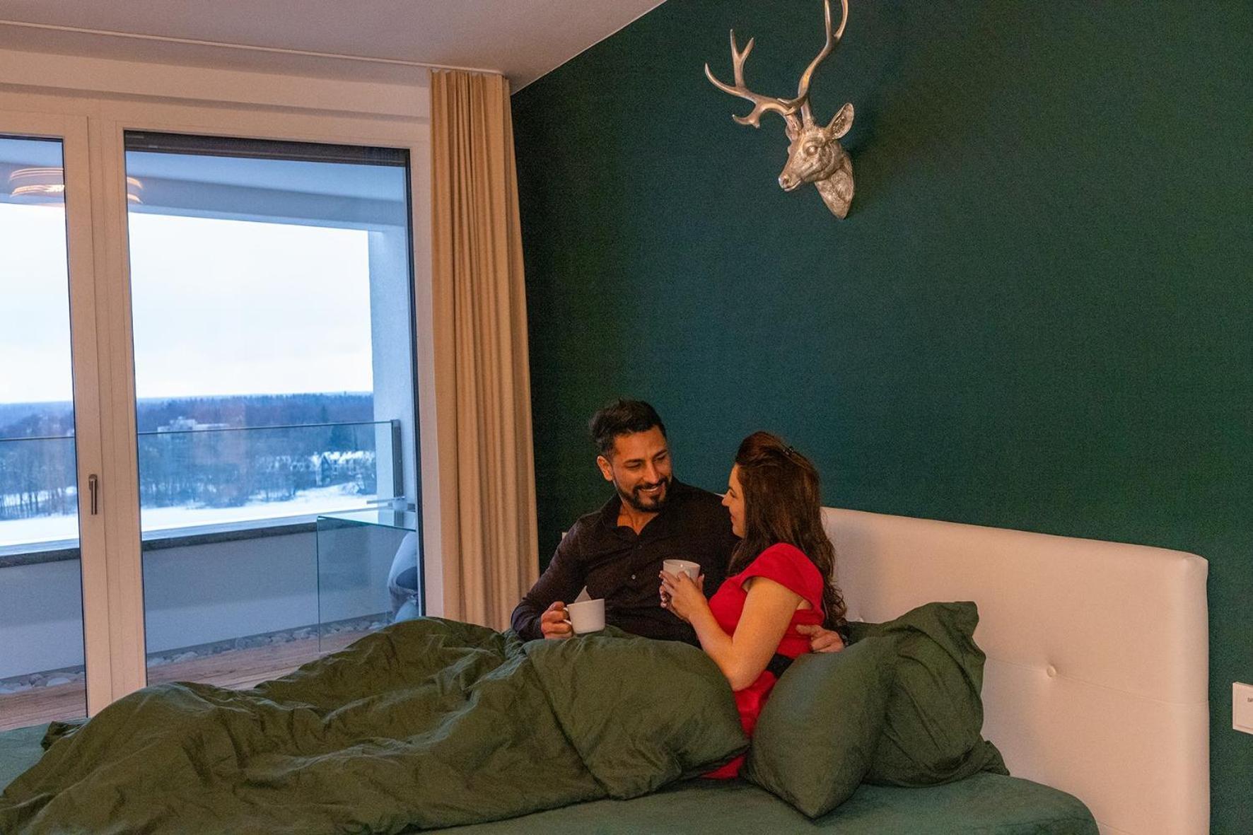 Alpen-Panorama Suite - Einzigartige Privatsuite Hoch Ueber Muenchen, 12Tes Og, Alpenblick, Loggia, Whirlpool, 15 Minuten Zum Zentrum, Ruhe Und Erholung In Der Stadt Muenchen Fuer Privat Und Geschaeftlich Reisende Экстерьер фото